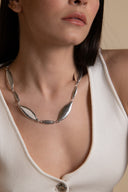 Collier Nigella